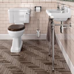 https://www.homeritebathrooms.co.uk/content/images/thumbs/0009627_burlington-standard-cc-wc-with-440-lever-cistern.jpeg