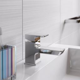 https://www.homeritebathrooms.co.uk/content/images/thumbs/0007959_bristan-cobalt-basin-mixer-with-clicker-waste.jpeg